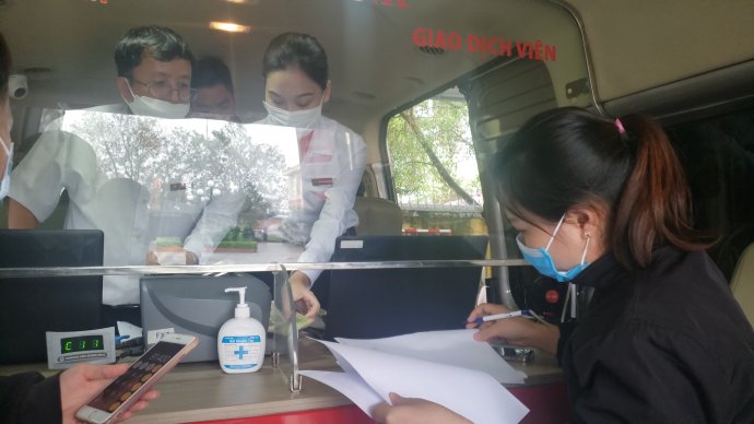 Đưa tín dụng đi xa