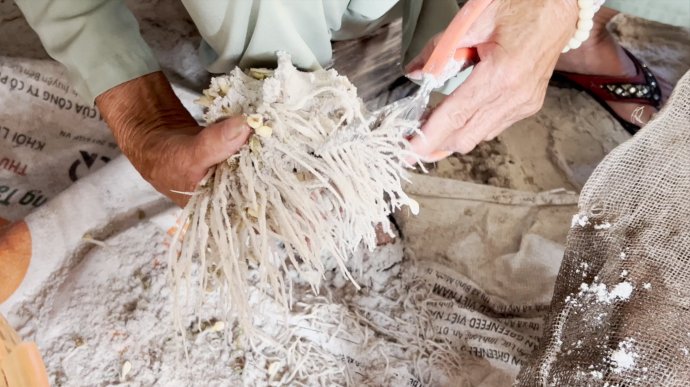 Đổ giá trên cát