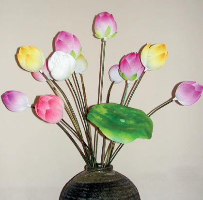 Thêm sắc màu, kiểu dáng mới cho hoa giấy Thanh Tiên