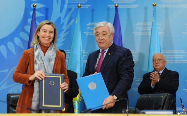 Trung Á khẳng định tầm quan trọng chiến lược