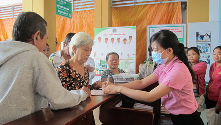 Người có thẻ BHYT thoải mái đi các bệnh viện cùng tuyến