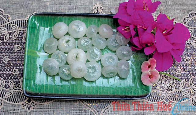 Ngỡ ngàng mứt cà pháo