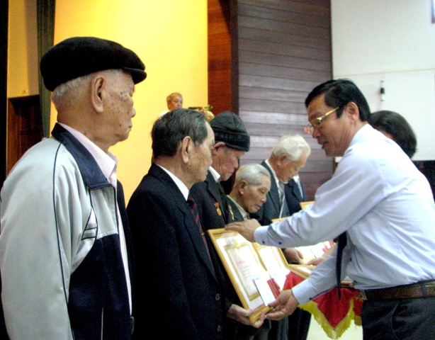 ĐẢNG LÀ MÙA XUÂN ĐẦY ƯỚC VỌNG