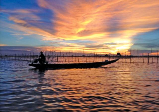 Chạm đến Tam Giang