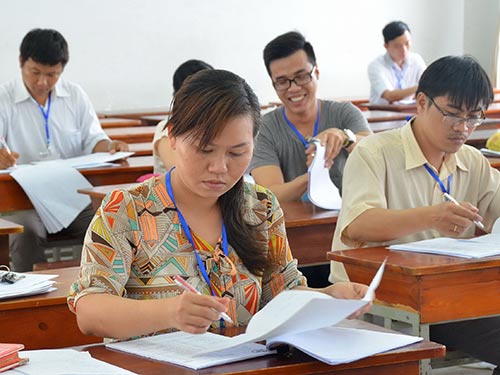 Có nên tổ chức 2 cụm thi tại mỗi tỉnh