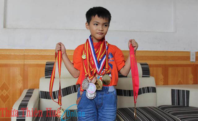 Bé Anh Kiệt - Hạt ngọc quý