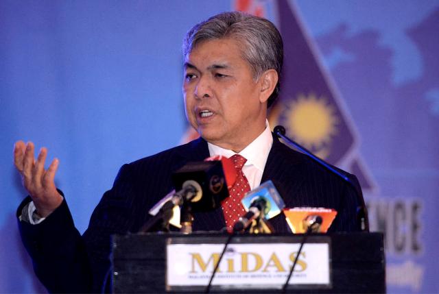 Malaysia hợp tác Interpol chặn đường về của các chiến binh