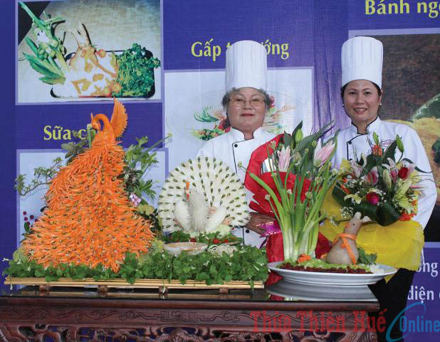 Tình yêu với ẩm thực Huế