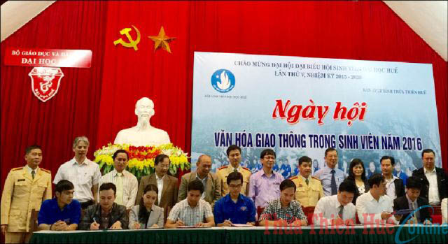 Nâng cao văn hóa giao thông cho sinh viên