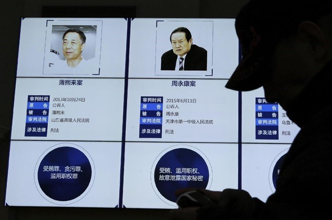 Trung Quốc xử phạt gần 300 000 quan chức tham nhũng trong 2015