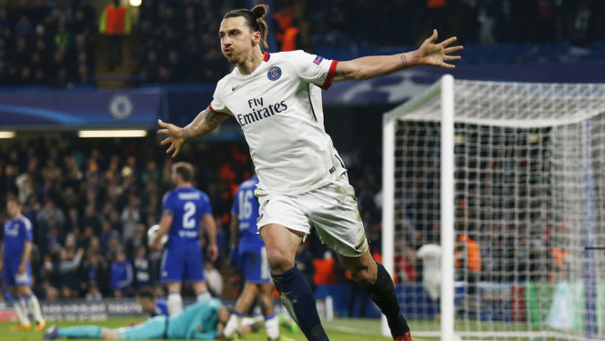 Ibrahimovic lập công, PSG loại Chelsea khỏi Champions League