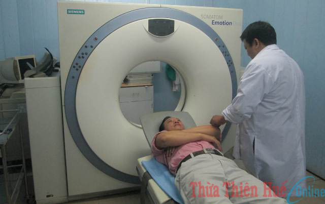 Cần sự cạnh tranh lành mạnh trong khám, chữa bệnh