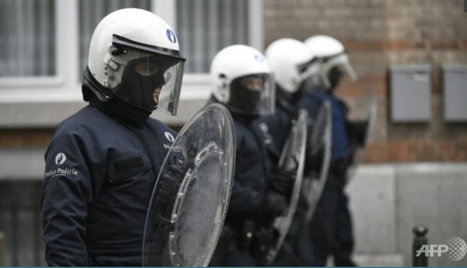 Thủ tướng Pháp cảnh báo nguy cơ nhiều vụ khủng bố ở châu Âu