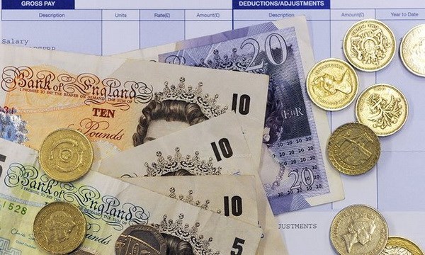 Rời khỏi EU có thể khiến Anh tổn thất 100 tỷ bảng