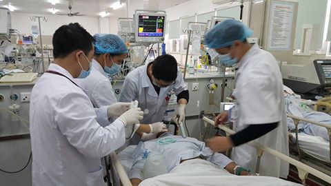 Sẽ ghi nhãn cảnh báo tác hại cho sức khỏe trên chai rượu