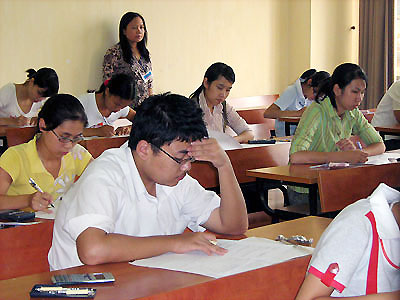 In sao đề thi THPT quốc gia 2016 thực hiện cách ly 3 vòng độc lập