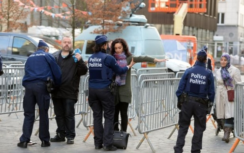 “Hội chứng Molenbeek” ở Pháp và châu Âu