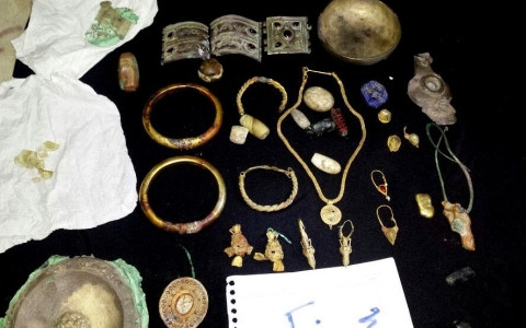 Nga IS kiếm 100-150 triệu USD năm từ việc buôn cổ vật trái phép