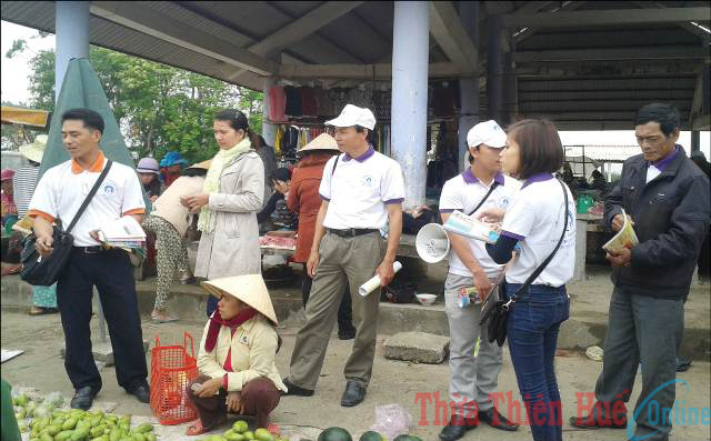 Hương Phong “nóng” chuyện dân số