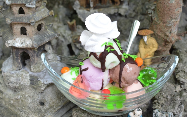 Giải nhiệt với kem tươi Anh Đào