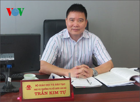 Bộ nói về việc tăng lương giáo viên và đối tượng được ưu tiên