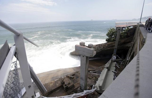 Sập công trình Olympic ở Rio de Janeiro, 2 người thiệt mạng