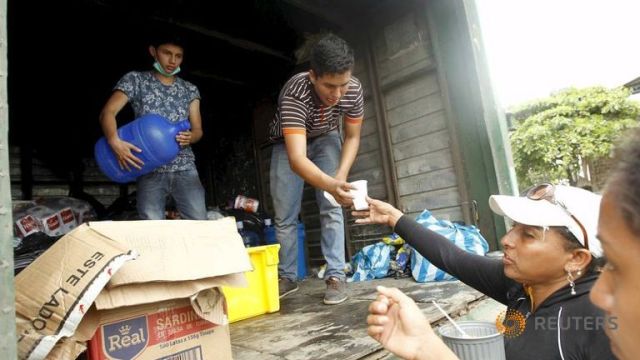 Thiếu hụt thực phẩm, nước uống sau trận động đất tại Ecuador