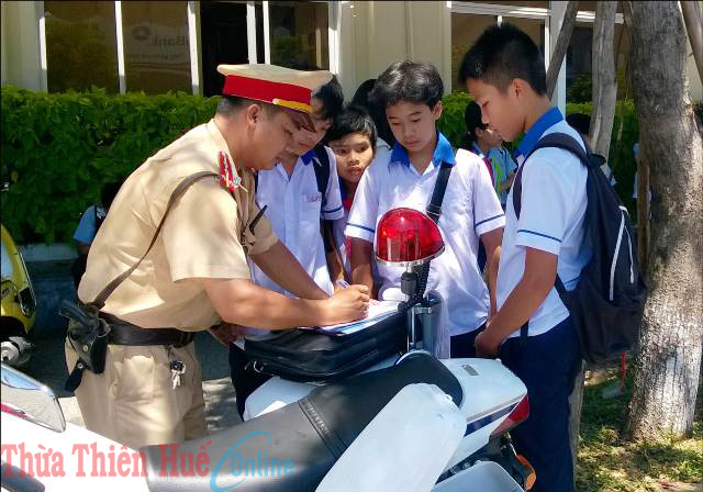 Phối hợp từ nhiều phía