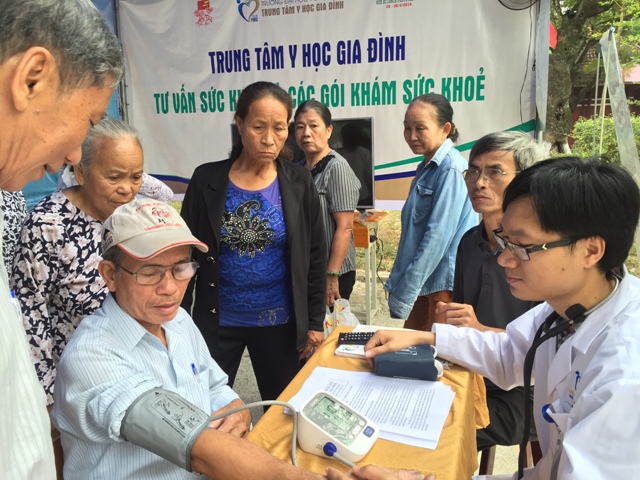 Kết nối và tương tác về sức khỏe với cộng đồng