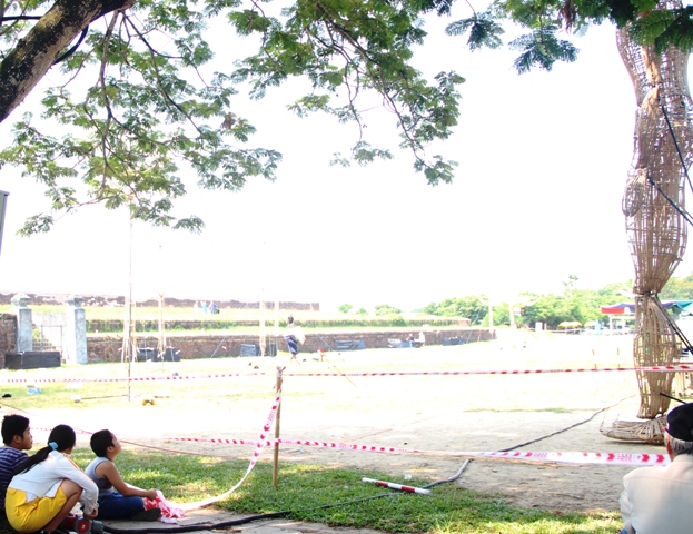 Rối theo  chú rối