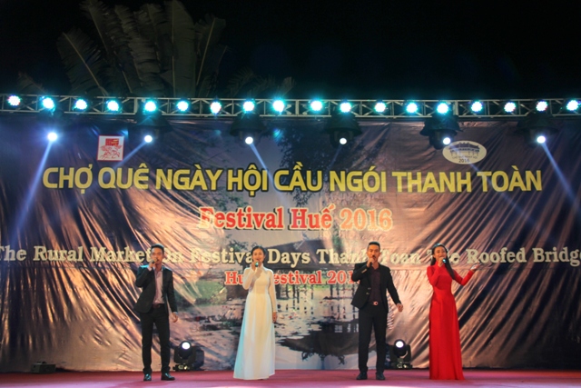 120 000 lượt khách tham dự lễ hội “Chợ quê ngày hội”