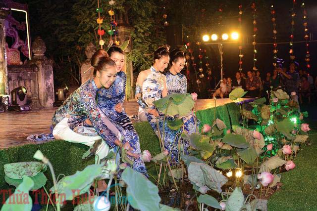 Để công luận đánh giá