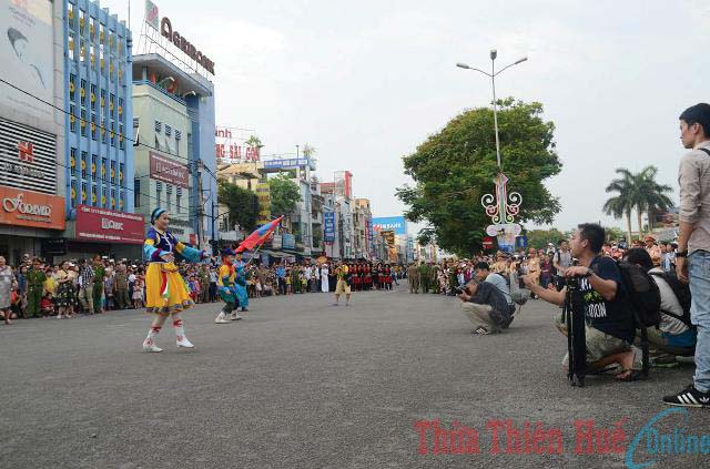 Hào hứng nhập cuộc