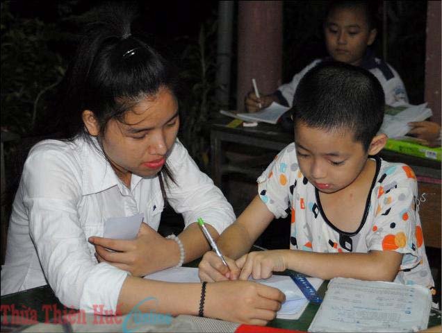 Lớp học của trẻ em nghèo