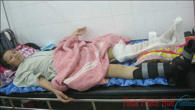 Hoàn cảnh ngặt nghèo của nữ phụ hồ bị chấn thương nặng