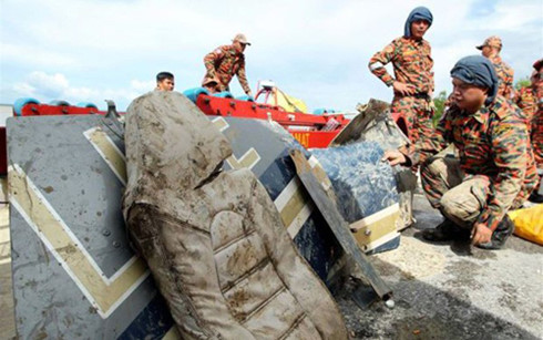 Vụ rơi trực thăng Malaysia Tìm thấy thi thể nữ Thứ trưởng