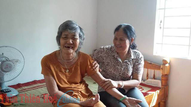 Để người già bớt hiu quạnh