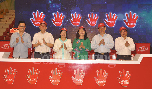 Mẹ rửa tay, con giảm tới 10 nguy có suy dinh dưỡng