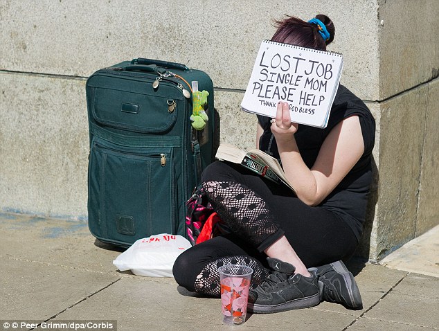 3,9 triệu người dân Anh chịu “đói nghèo dai dẳng”