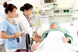 Đơn giản hóa thủ tục liên quan đến cơ sở khám chữa bệnh