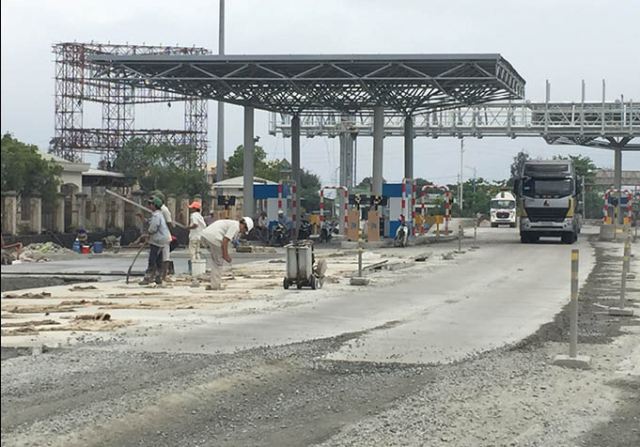 100 phương tiện ở Lăng Cô được miễn, giảm phí khi qua Trạm thu phí Bắc Hải Vân