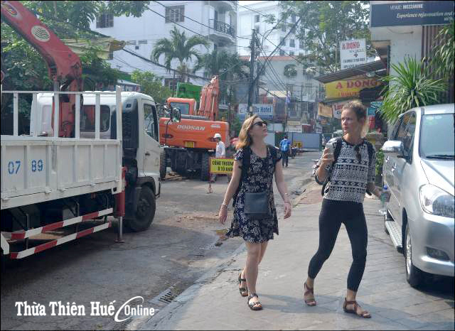 “Phố Tây” khởi động