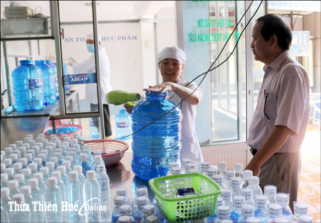 Giám sát chất lượng nước đóng chai