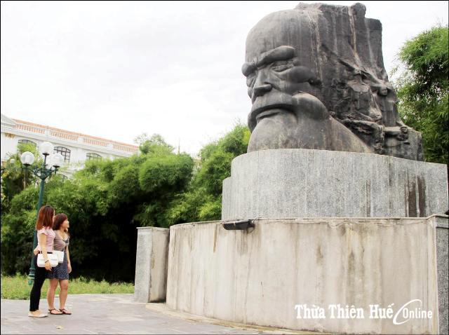 Lê Thành Nhơn và những vũ điệu của tâm