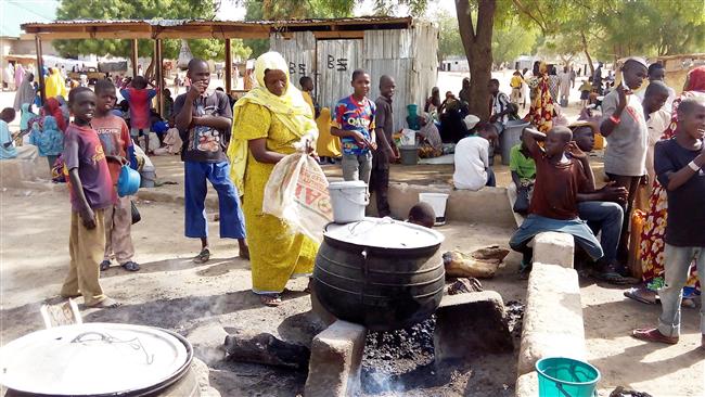 Nigeria đồng ý nhận lại 80 000 người tị nạn hồi hương từ Cameroon