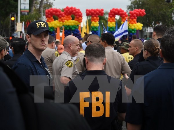 Xả súng tại Orlando thành tiêu điểm trong vận động bầu cử Mỹ