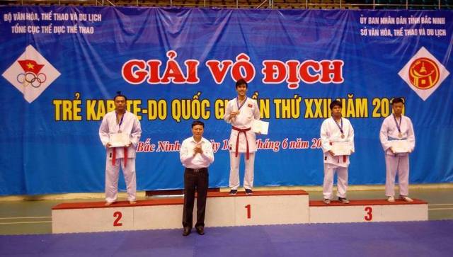Huế giành 11 huy chương tại giải vô địch trẻ Karatedo Quốc gia 2016