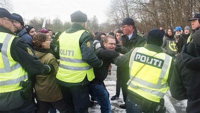 Cảnh sát Đan Mạch tịch thu hàng ngàn euro từ người tị nạn