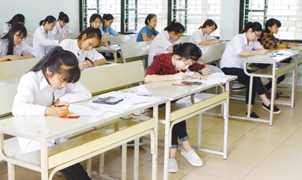 Băn khoăn phân biệt trong chấm thi