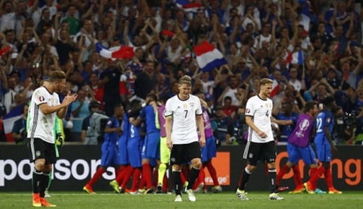 Bi kịch nghiệt ngã giết chết giấc mơ tuyển Đức